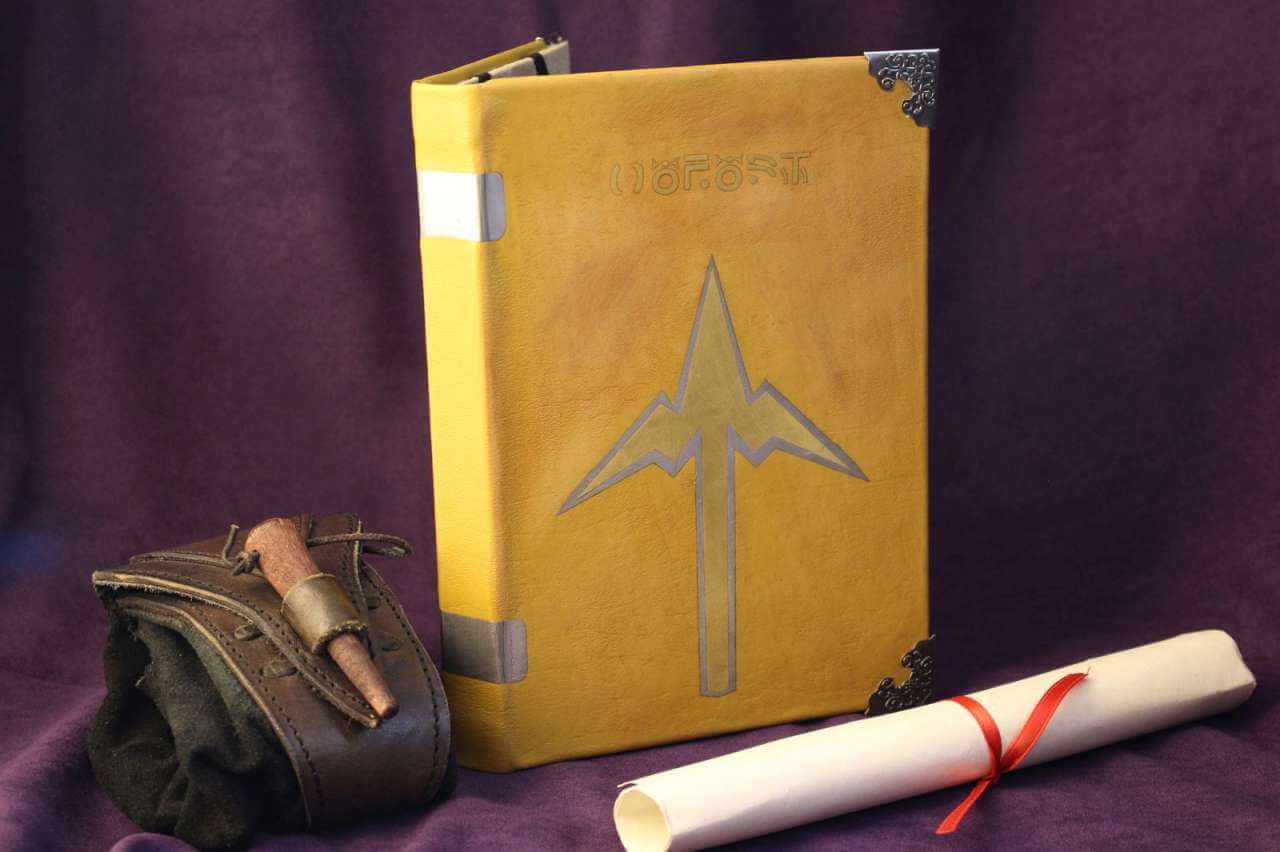 Fire Emblem Thoron Thunder Tome Book / Kindle / iPad / Tablet Cover / Journal
