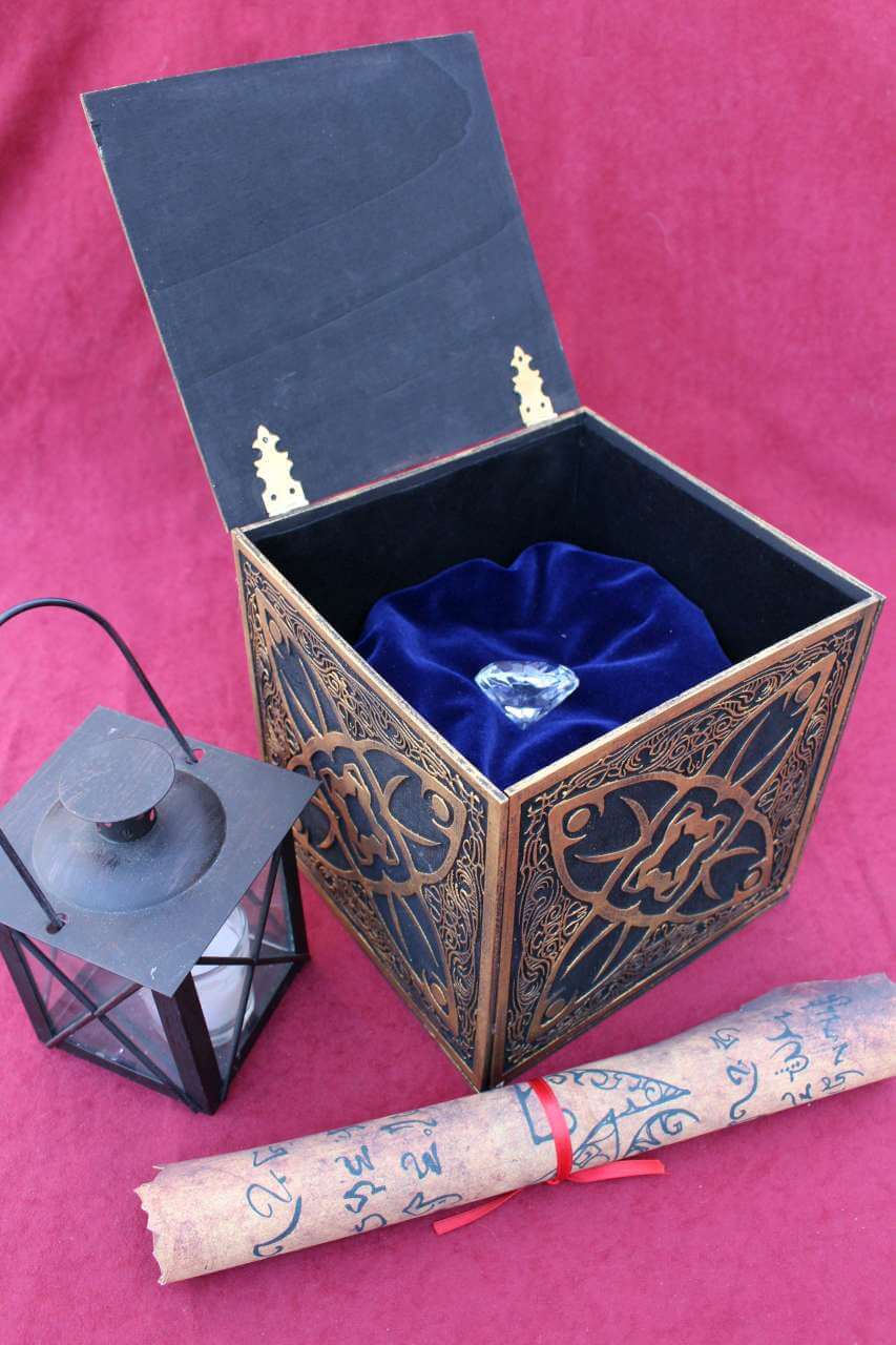 Horadric Cube Jewelry Box (Inspired by Diablo) - Treasure Chest Replica