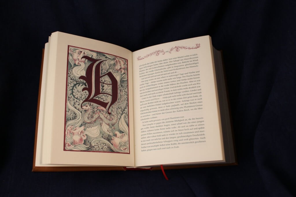 La Historia Interminable Libro de Cuero - Spanish Leatherbound Book Prop Replica (Inspired by The Neverending Story)