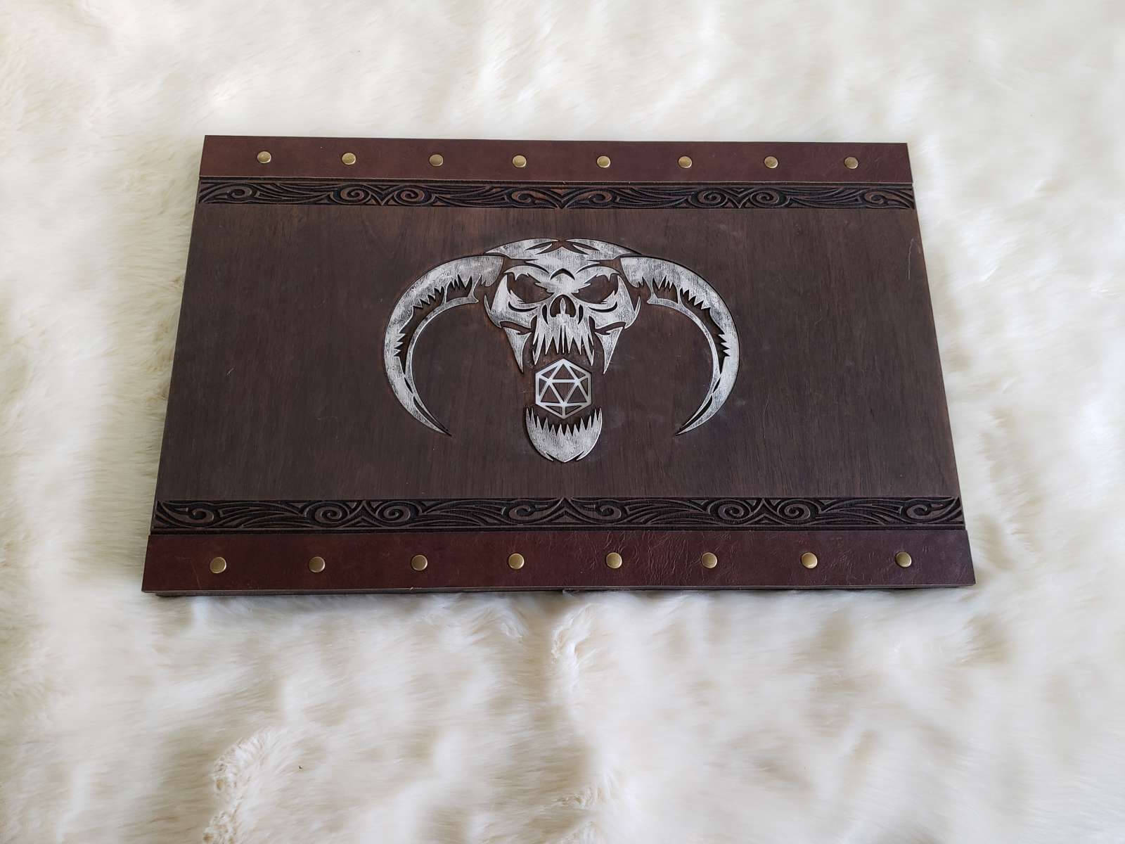 Custom Dungeon Master Gamng DnD GM Screen Carved Wooden Magnetic 10