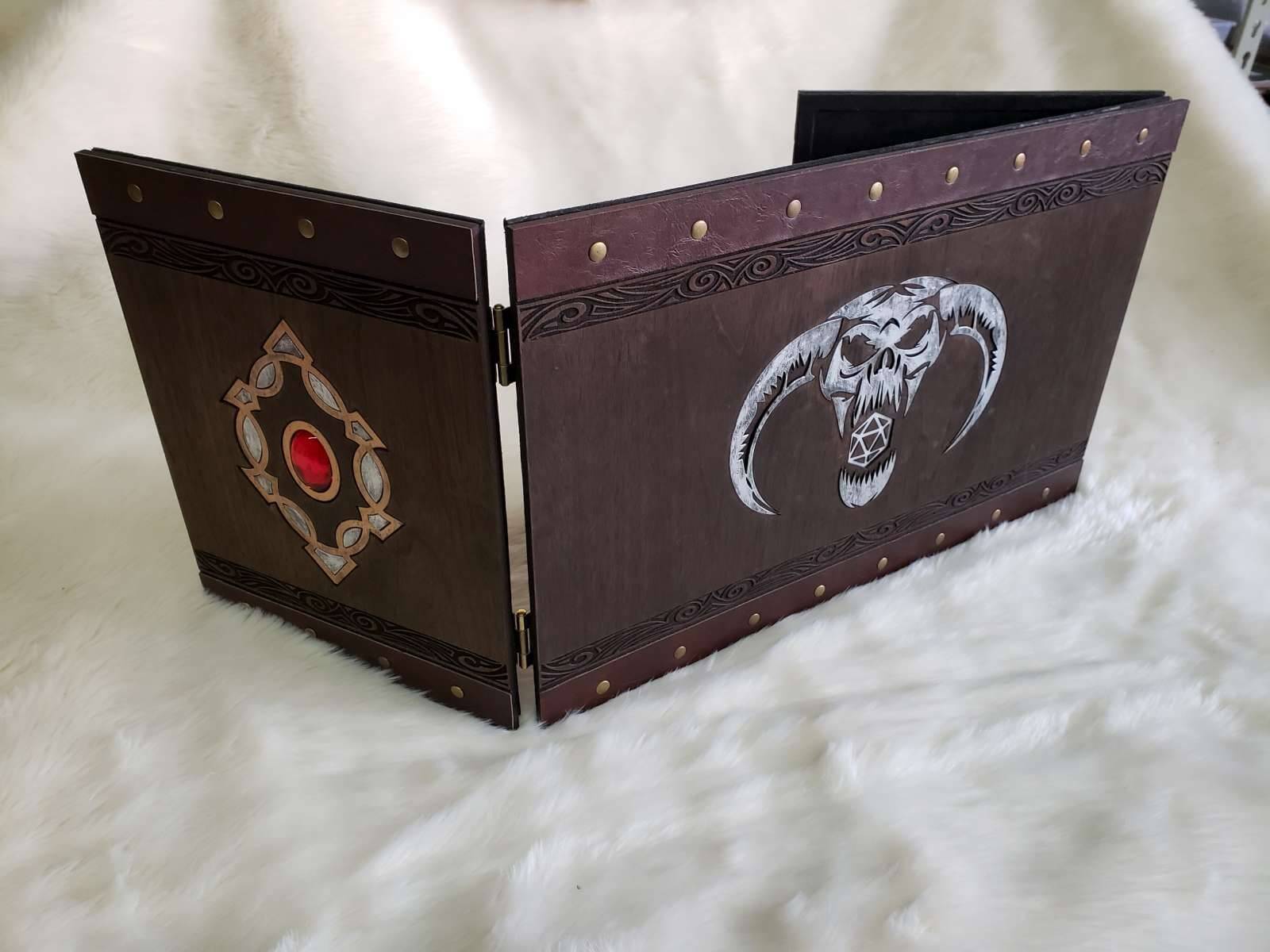 Custom Dungeon Master Gamng DnD GM Screen Carved Wooden Magnetic 15