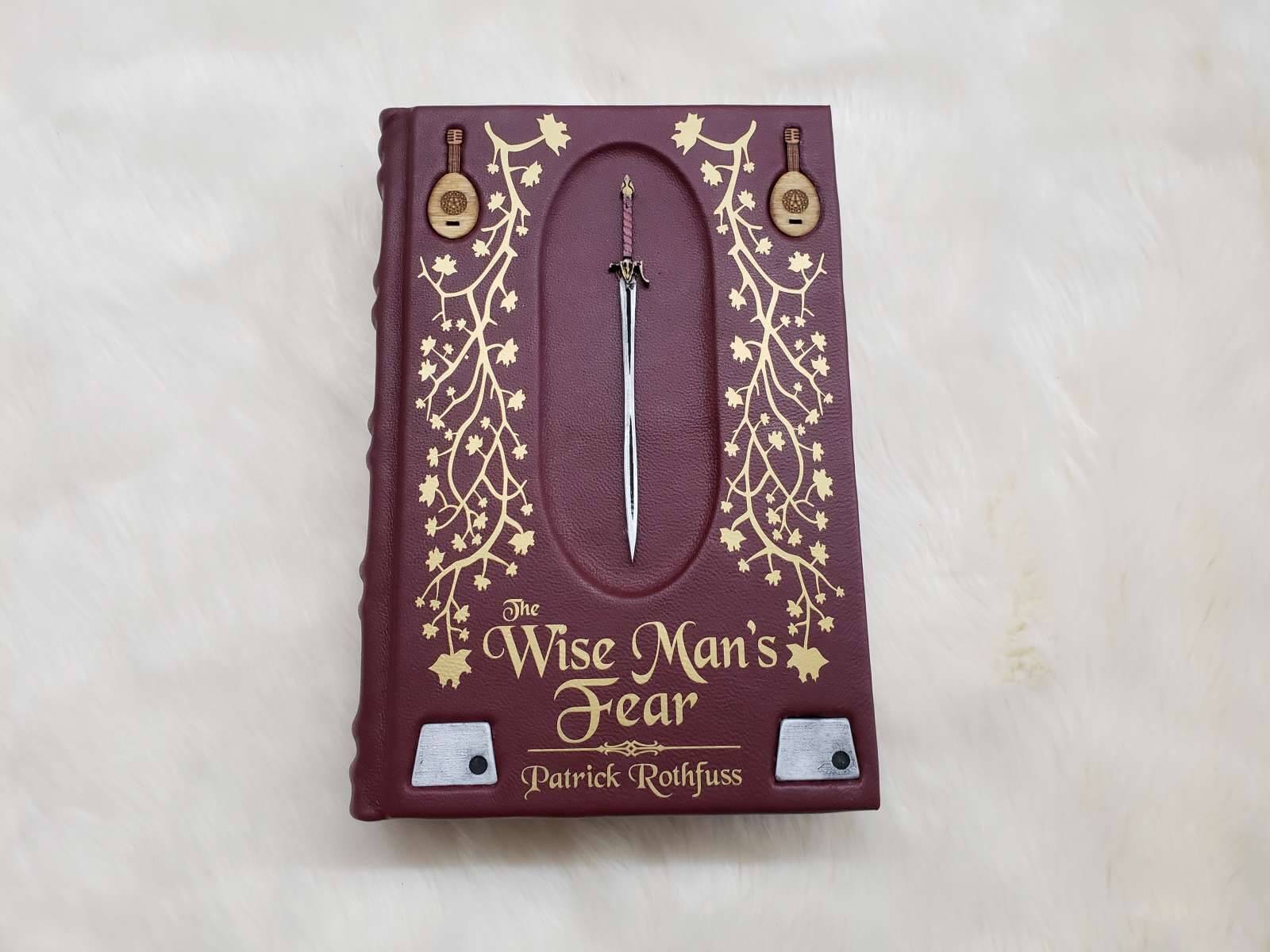 The Wise Mans Fear Patrick Rothfuss Leatherbound Leather Book Collectors Edition 32