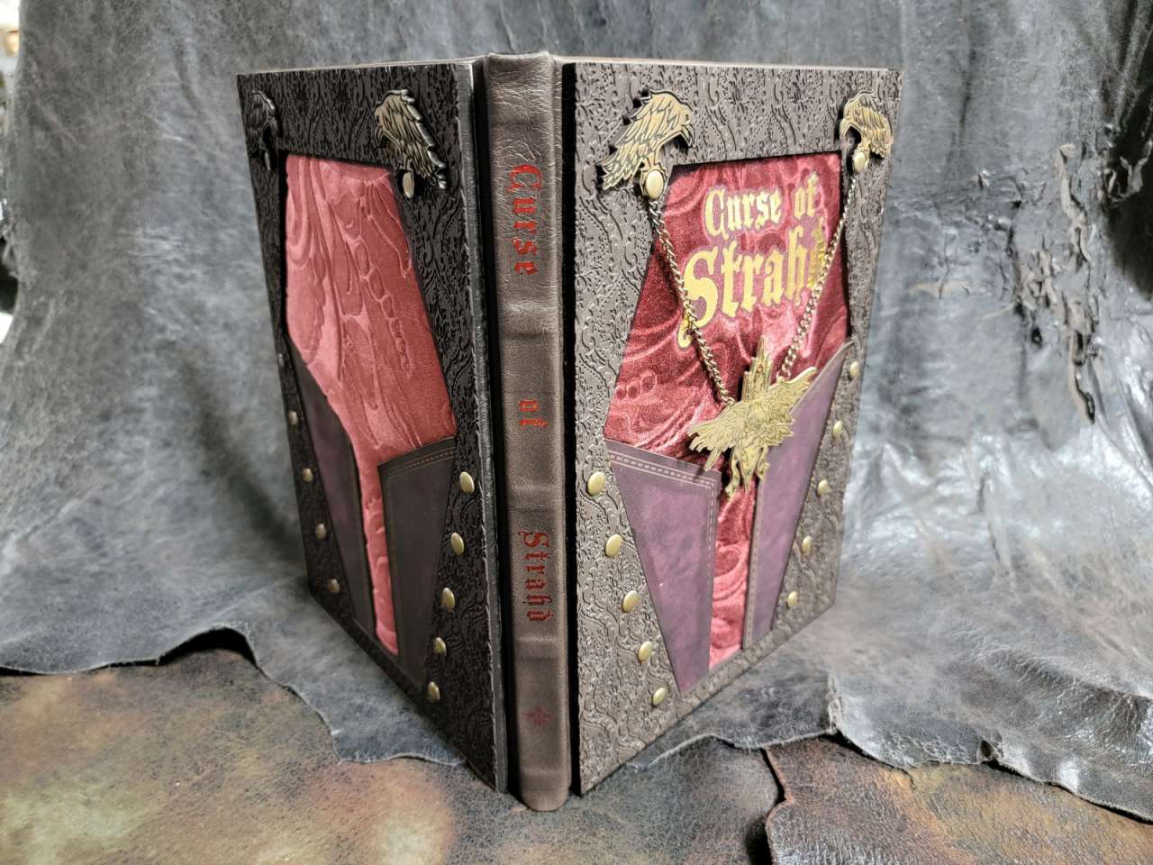 Custom Dungeons & Dragons Book Covers - Geekify Inc