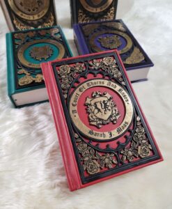 A Court of Thorns and Roses ACOTAR Leatherbound Book Sarah J Maas 63-1600